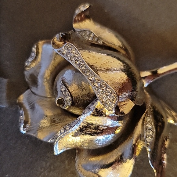 NOLAN MILLER SILVER ROSE PIN - Picture 3 of 4